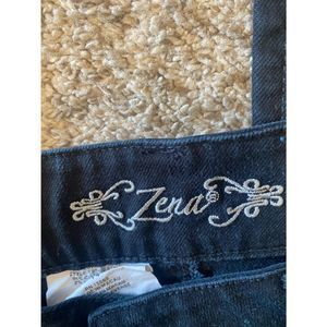 Women’s black jeans very excellent condition size 14 Zena  brand dark black
